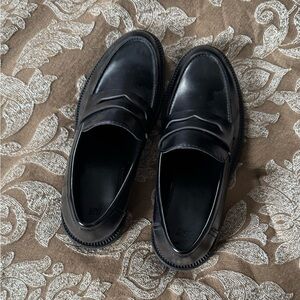 H&M Sleek Black Slip-On Loafers
